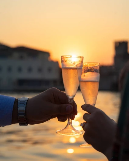 Evento in barca: Isola del Garda e Gardone da Lazise per gruppi privati 14